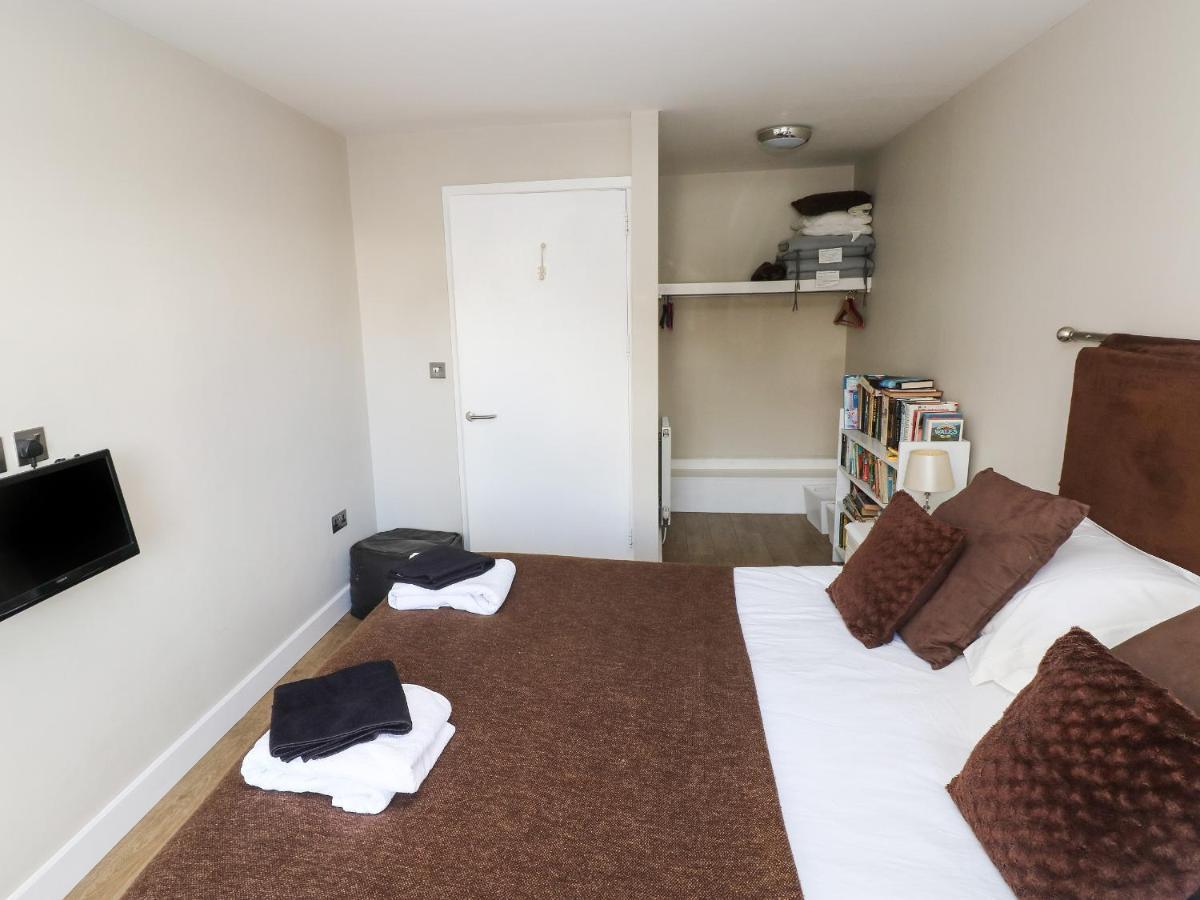 The Garden Flat Villa Saundersfoot Bagian luar foto