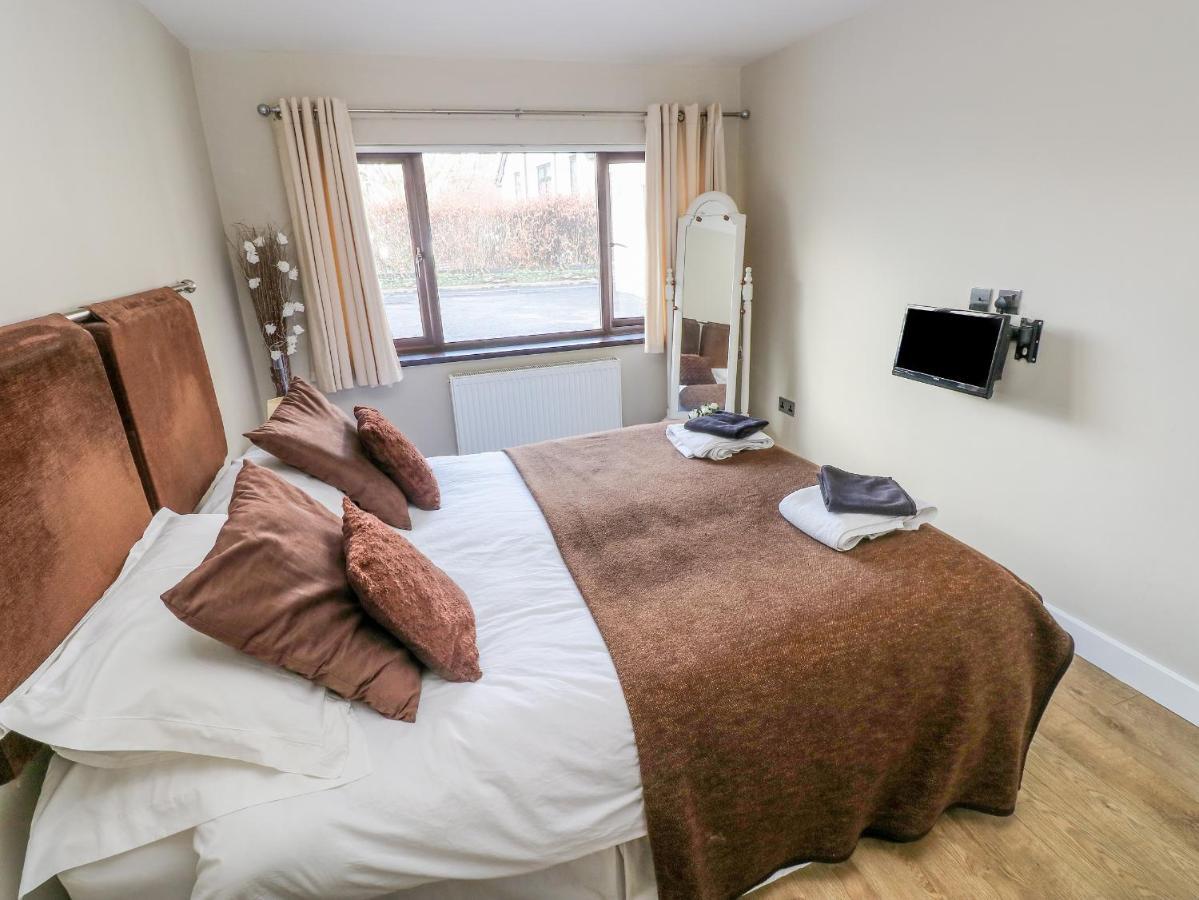 The Garden Flat Villa Saundersfoot Bagian luar foto